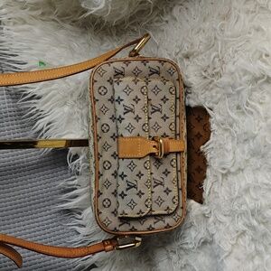 Louis Vuitton monogram mini navy Juliet shoulder bag